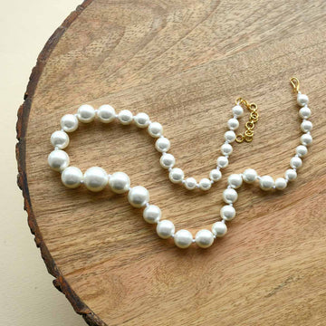Statement Single Line Pearl Necklace